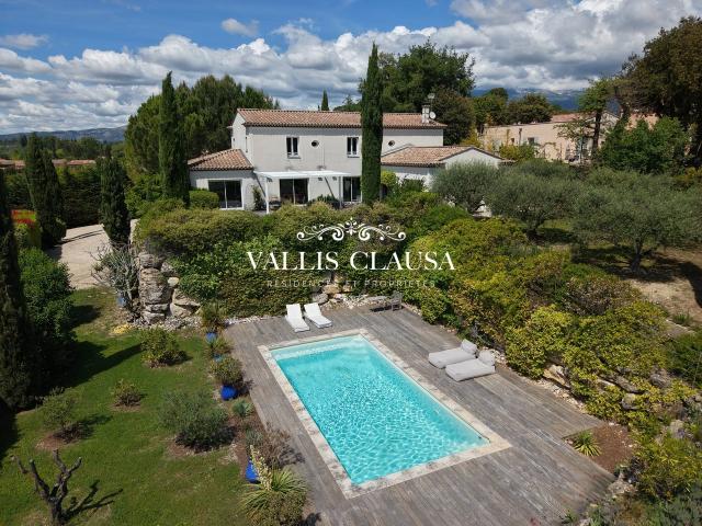 Provence, Villa proche de Bédoin au pied du Mont Ventoux 280m² Bédoin
