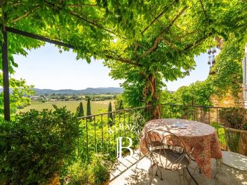 Provence Cadenet Integralement Renovee Demeure De Vill. 181m² Cadenet