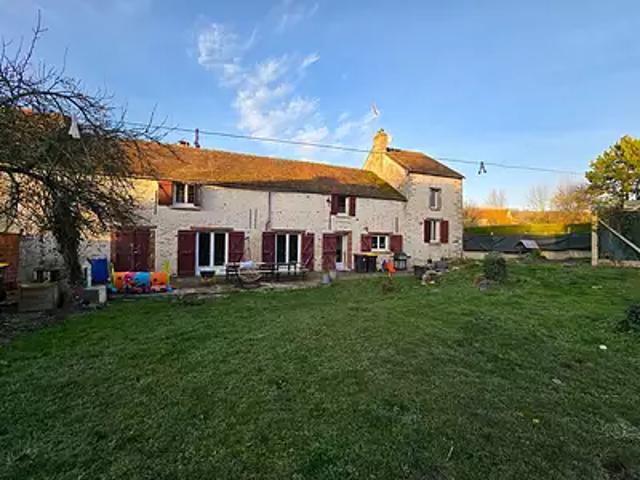 Provins 77160 Achat / Vente maison 7 pièces t7 au dernier étage terrasse
