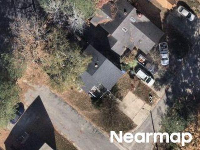 Providence Ln NW