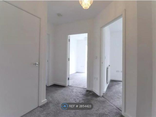 Providence Street, Greenhithe DA9, 2 bed flat to rent, £1,575 pcm | PrimeLocation