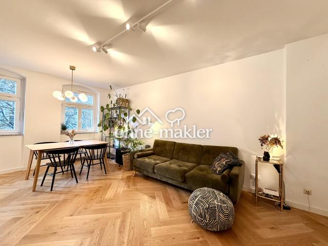 Provisionfrei: Renovierte, möblierte 2 Zi. Wohnung in Friedrichshain Boxhagener Kiez