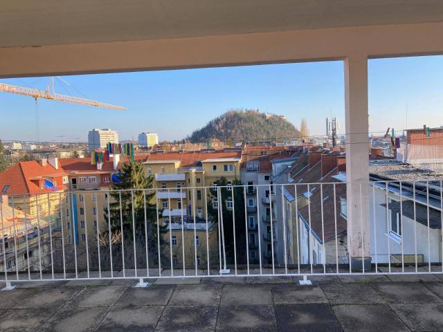 Provisionfreie Wohnung mit großer Terrasse in 8010 Graz/ Geidorf