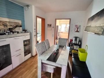 Provisionsfrei. 4 Zimmerwohnung,Bad,GWC,Balkon Frei nach Vereinba