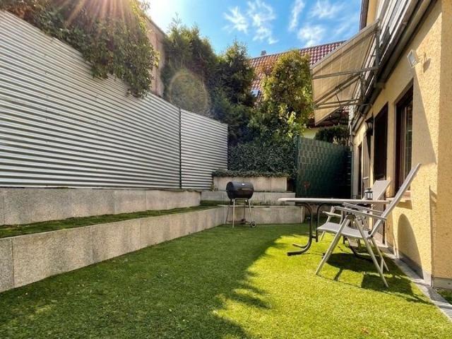 Provisionsfrei: 4 5 Zi. EG Wohnung mit großem Garten, Klima, Tie