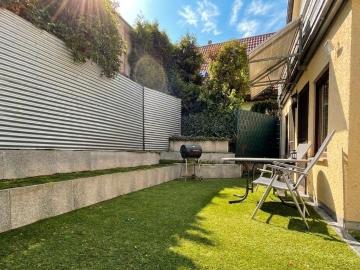 Provisionsfrei: 4 5 Zi. EG Wohnung mit großem Garten, Klima, Tie