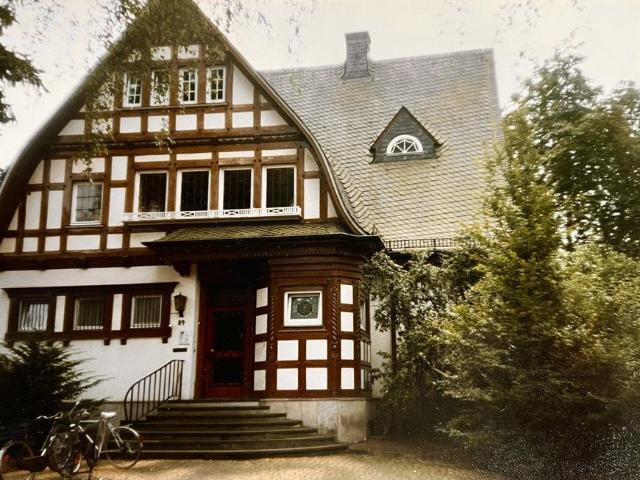 Provisionsfrei: 16 WE Rendite Villa in 57076 ~6% Rendite