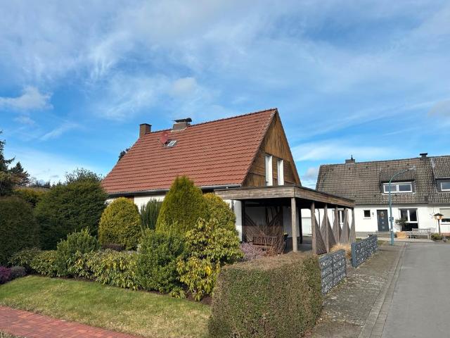 Provisionsfrei! 1 Familienhaus in Hengsen zu verkaufen