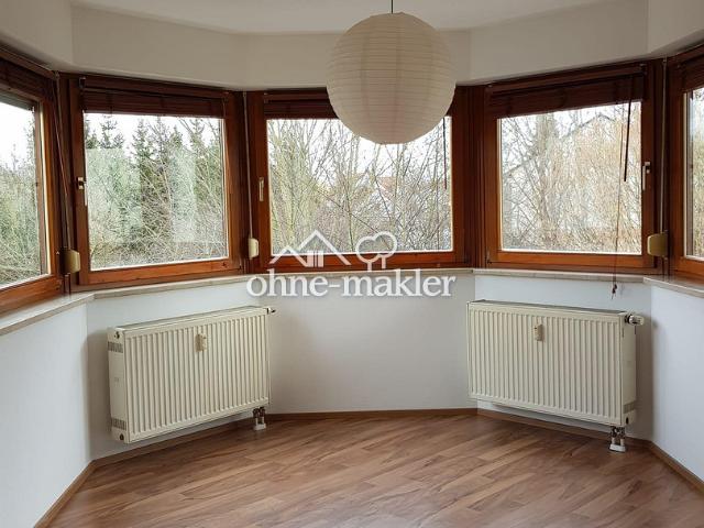 Provisionsfrei: 2 Zi. Wohnung in Freising, Balkon, Tiefgarage, Badewanne, zentrumsnah