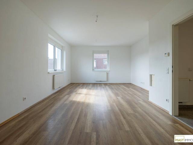 PROVISIONSFREI 2 Zimmer Wohnung inkl. Küche / Gesamtmiete: 875, € inkl. HEIZUNG/WARMWASSER