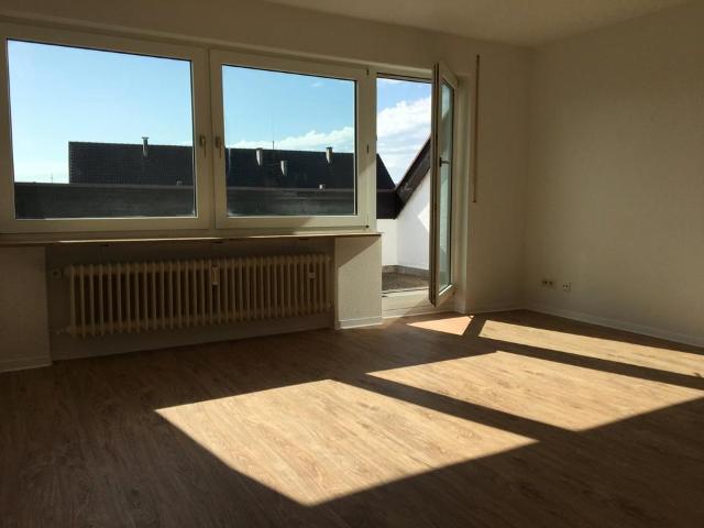 PROVISIONSFREI: 3 Zi DG, Loggia, Garage, KapitalanlageEigennutz