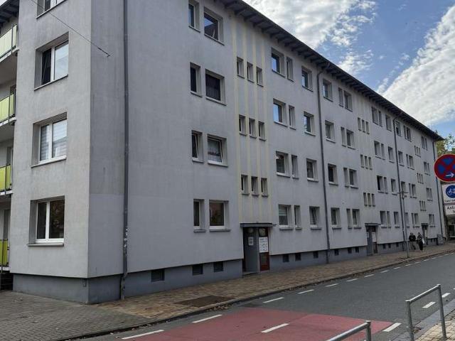 Provisionsfrei: 3 Zi Wohnung in Bremerhaven Mitte 6,7 % Mietrendite als WG