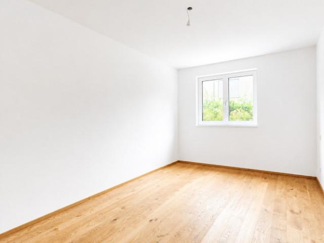 Provisionsfrei! 3 Zimmer Gartenwohnung im 1. OG in den Seevillen an der Esplanade Altmünster