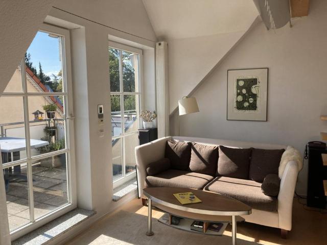 Provisionsfrei, 3 Zimmer Maisonette Wohnung in Stadtbergen