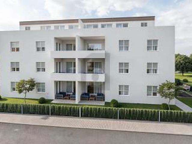 TOP LAGE MIT TERRASSE UND KÜCHE, PROVISIONSFREI