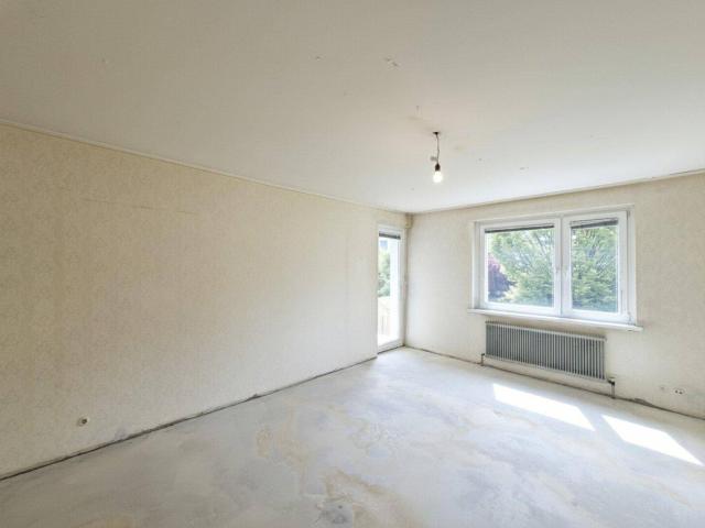 PROVISIONSFREI VOM EIGENTÜMER! GARTENWOHNUNG! GROSSARTIGE 3 ZIMMER WOHNUNG MIT LOGGA UND EIGENGARTEN NÄHE U4!