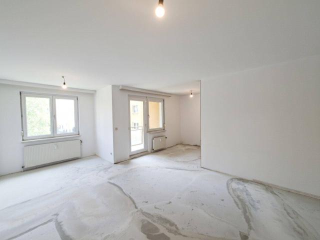 PROVISIONSFREI VOM EIGENTÜMER! INNENHOF! INTERESSANTE 2 ZIMMER WOHNUNG MIT LOGGIA NÄHE HANUSCH KRANKENHAUS!