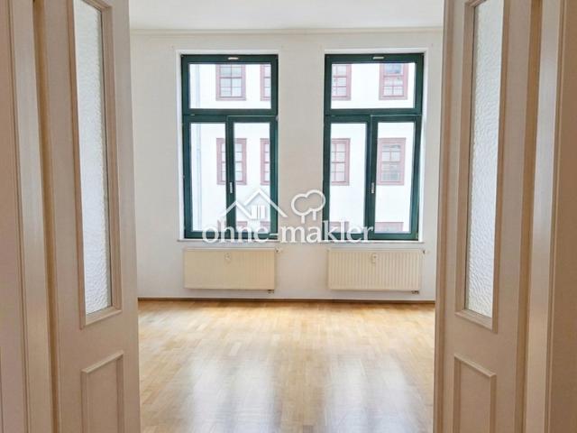 Provisionsfrei von privat: Großzügige 3 R Wohnung mit Balkon in Leipzig – ab 01.07. frei!