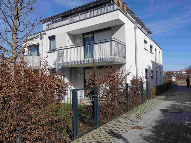 Provisionsfrei von privat: 2,5 Zimmer Wohnung mit Garten in Allach Untermenzing