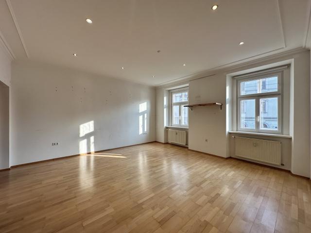 Provisionsfrei – WG fähige 3 Zimmer Wohnung mit separater Küche in sehr zentraler Lage– im Grazer Bezirk Geidorf