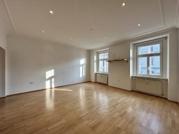 Provisionsfrei – WG fähige 3 Zimmer Wohnung mit separater Küche in sehr zentraler Lage– im Grazer Bezirk Geidorf