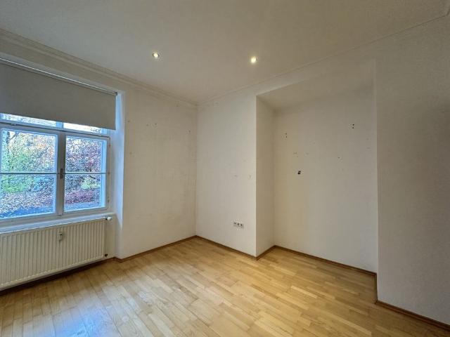 Provisionsfrei – WG fähige 3 Zimmer Wohnung mit separater Küche in sehr zentraler Lage– im Grazer Bezirk Geidorf