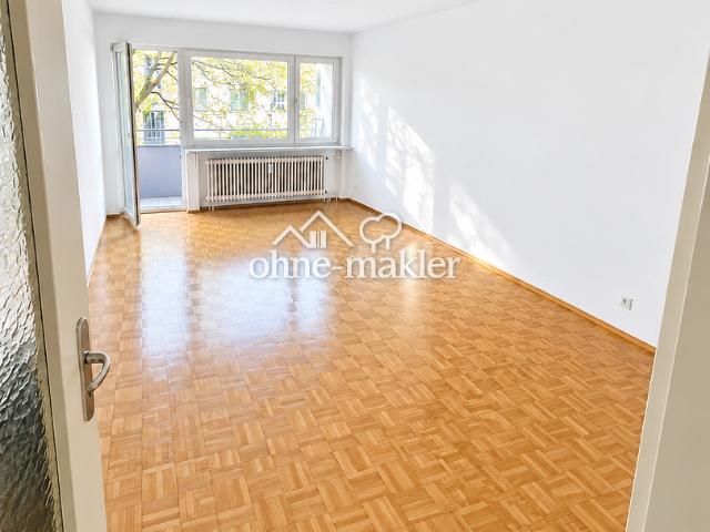 PROVISIONSFREI WG geeignete, bezugsfreie und ruhige 2 Zimmer Wohnung mit Balkon