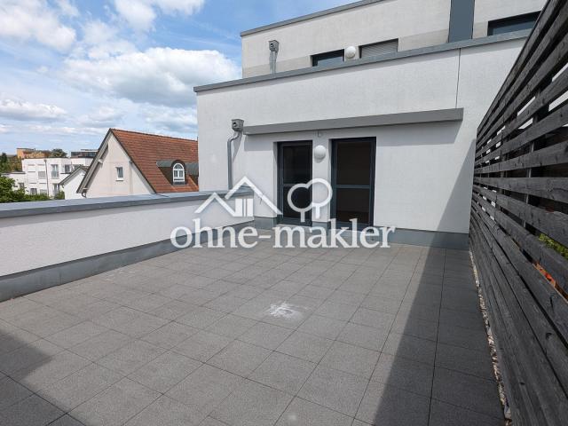 Provisionsfrei: Wohnen mit Penthouse Flair, sonnige Dachterrasse in zentraler Lage von Herrenberg