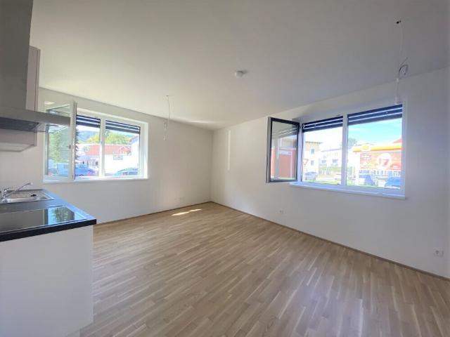 PROVISIONSFREI – Wunderschöne 2 Zimmer Wohnung mit Loggia und KFZ Tiefgaragenabstellplatz