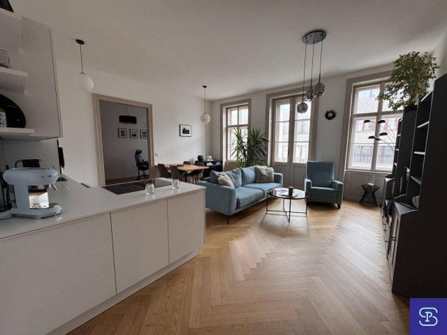 Provisionsfrei: Wunderschöner 87m² Altbau mit Lift und Einbauküche Nähe Trazerberg 1130 Wien