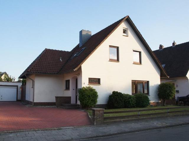 bis zum 2.9. Provisionsfreies Smarthome ab 3.9. durch Makler