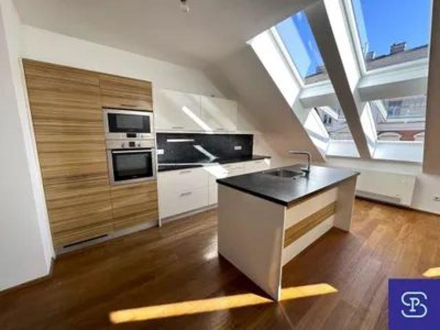 Provisionsfrei: Zentrumsnahe 131m² DG Wohnung mit Einbauküche 1090 Wien