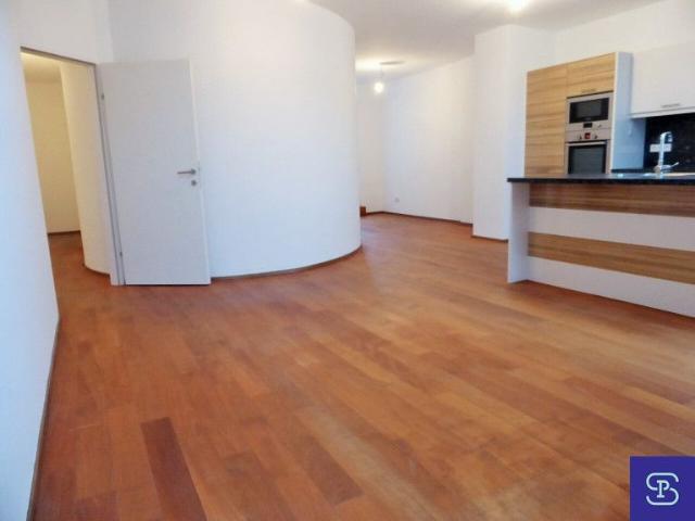 Provisionsfrei: Zentrumsnahe 131m² DG Wohnung mit Einbauküche 1090 Wien