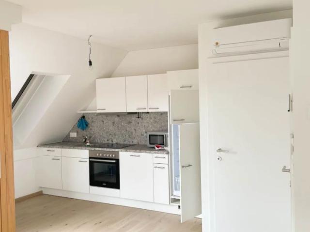 PROVISIONSFREI ZEHENSDORF NEUBAU KLIMATISIERTE 2 Zimmer Wohnung 43m² Balkon inkl. TG Platz