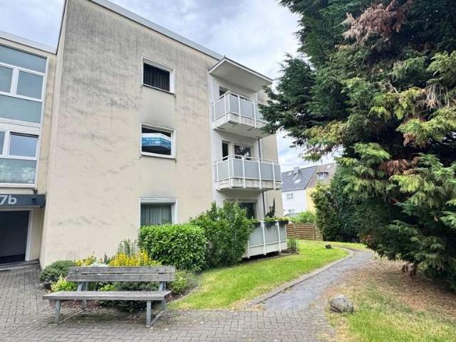 PROVISIONSFREI * Zum Selbstbezug ab 01.06.2026 ! Ruhig gelegene 3,5 – Zimmer Wohnung mit Balkon !