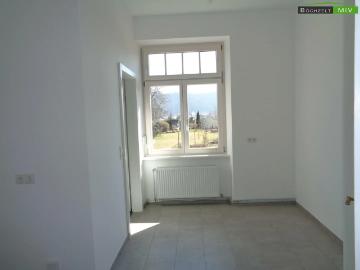 PROVISIONSFREI: Altbauwohnung mit Eigengarten und Carport + KNITTELFELD
