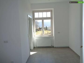 PROVISIONSFREI: Altbauwohnung mit Eigengarten und Carport + KNITTELFELD