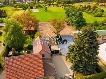 PROVISIONSFREI / Bezugsfertiges Haus mit Pferdestall und 1,1 ha Grundstück