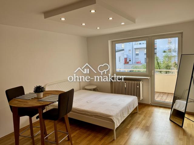 Provisionsfrei & bezugsfrei: 1 Zimmer Apartment mit Balkon in München Obergiesing