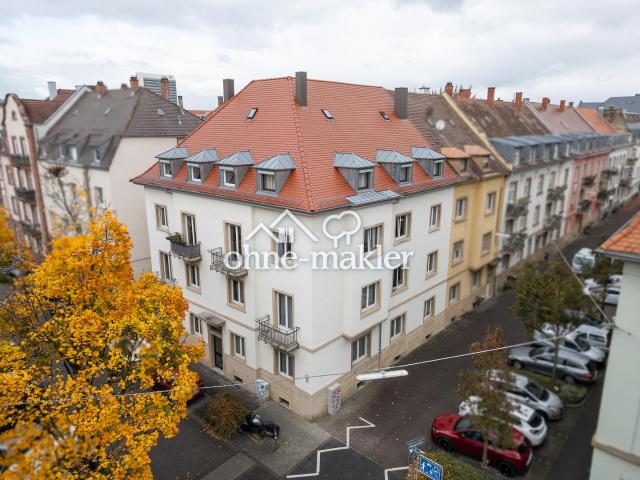 Provisionsfrei! Charmante vermietete 2 Zimmer Altbau Wohnung ca.51 m² +Balkon in der Südweststadt
