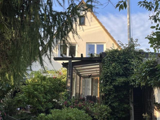 ! PROVISIONSFREI Charmantes EFH in ruhiger 30 er Zone