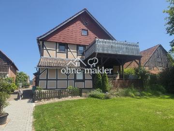 PROVISIONSFREI Charmantes Zweifamilienhaus mit traumhaften Ausblick und vielseitigem Grundstück