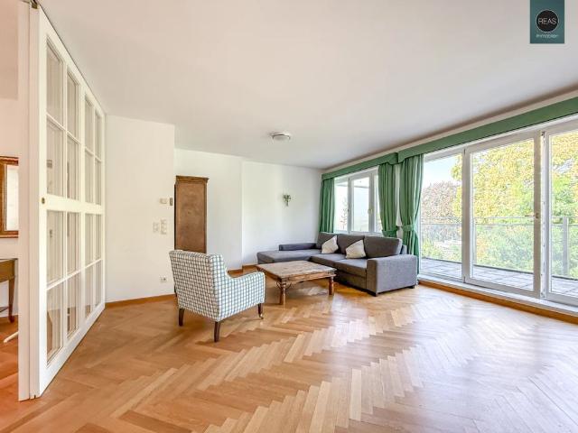 Provisionsfrei: Dachgeschoss Maisonette in Döblinger Toplage mit 3 Terrassen! Garage verfügbar!