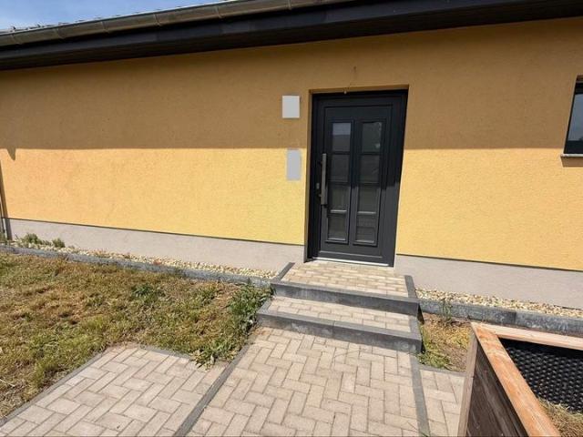 PROVISIONSFREI direkt vom Eigentümer zu verkaufen: Haus incl. Gru