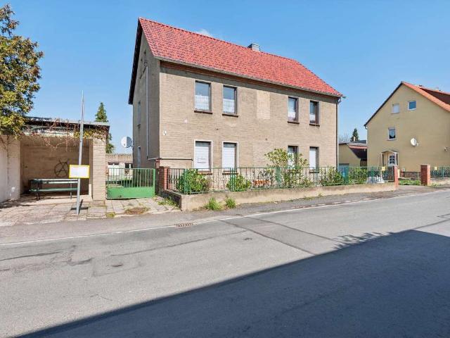 Provisionsfrei *EFH mit Ausbau & Gestaltungspotenzial & großem Grundstück in Grimma/OT: Schmorditz!