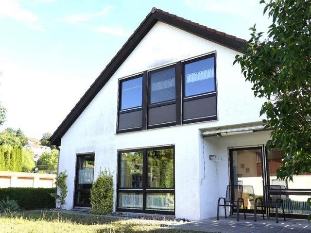 Provisionsfrei: EFH mit 2 Zimmer ELW in Sigmaringen