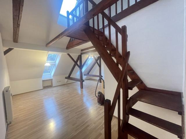Provisionsfrei – Einzigartige 2 Zimmer Wohnung mit Galerie und Klimaanlage in zentraler Grazer Lage