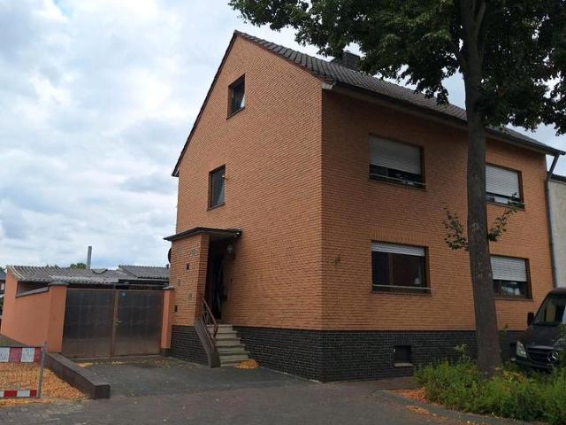 Provisionsfrei Einfamilienhaus in Elsdorf Berrendorf