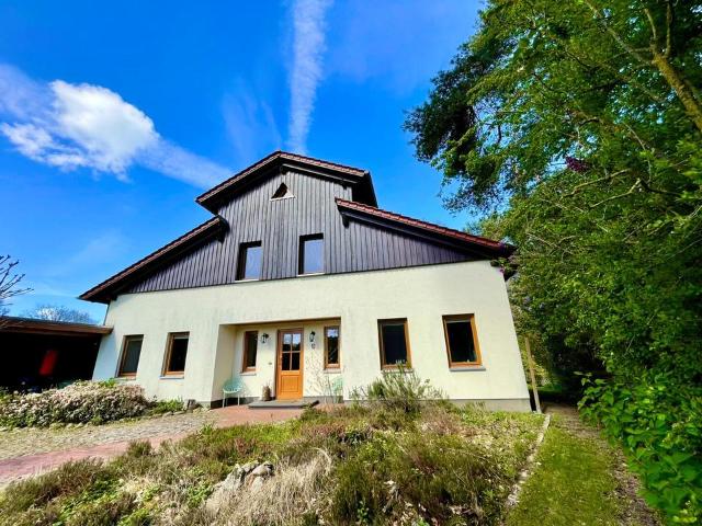 Provisionsfrei | Energieeffizientes Architektenhaus nahe Zeven