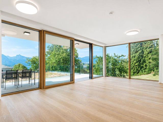PROVISIONSFREI! Erstbezug 3 Zimmer Terrassenwohnung mit See und Gebirgsblick
